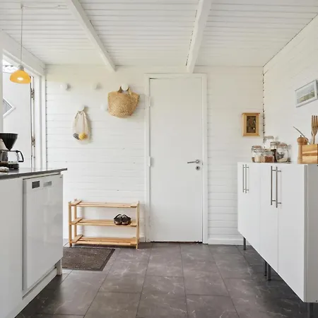 3 Bedroom Awesome In Ferienhaus Fanø