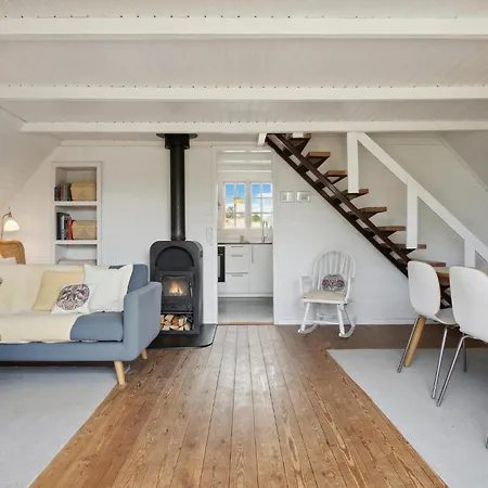 3 Bedroom Awesome In Ferienhaus Fanø
